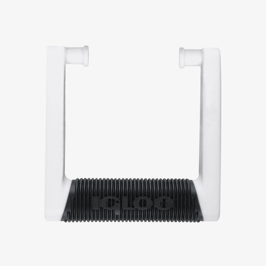 comfort-grip-swing-up-handle-for-94-100-qt-coolers-w8 00009004-V2.jpg