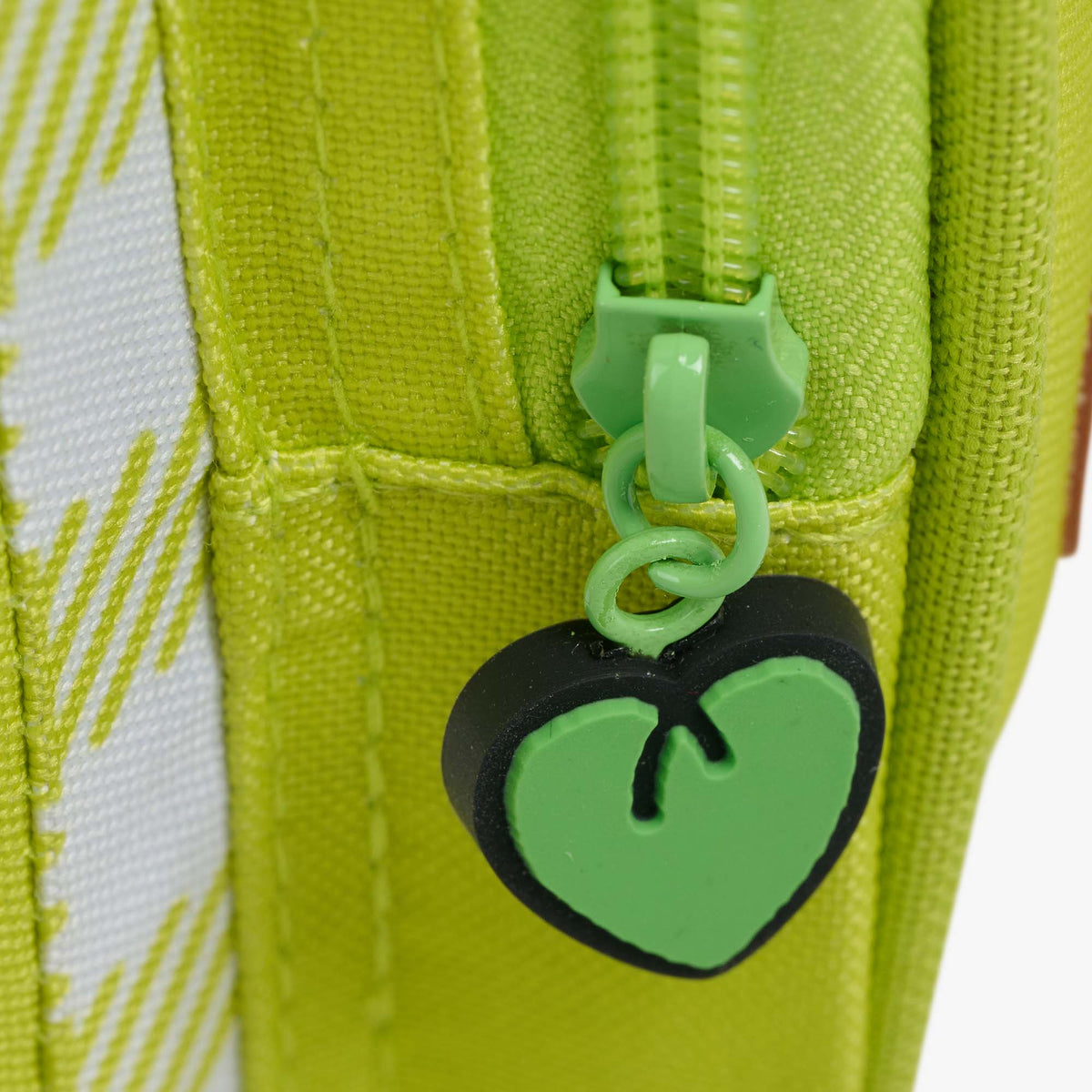 keroppitm-square-lunch-cooler-bag-h2 00028020-Z.jpg