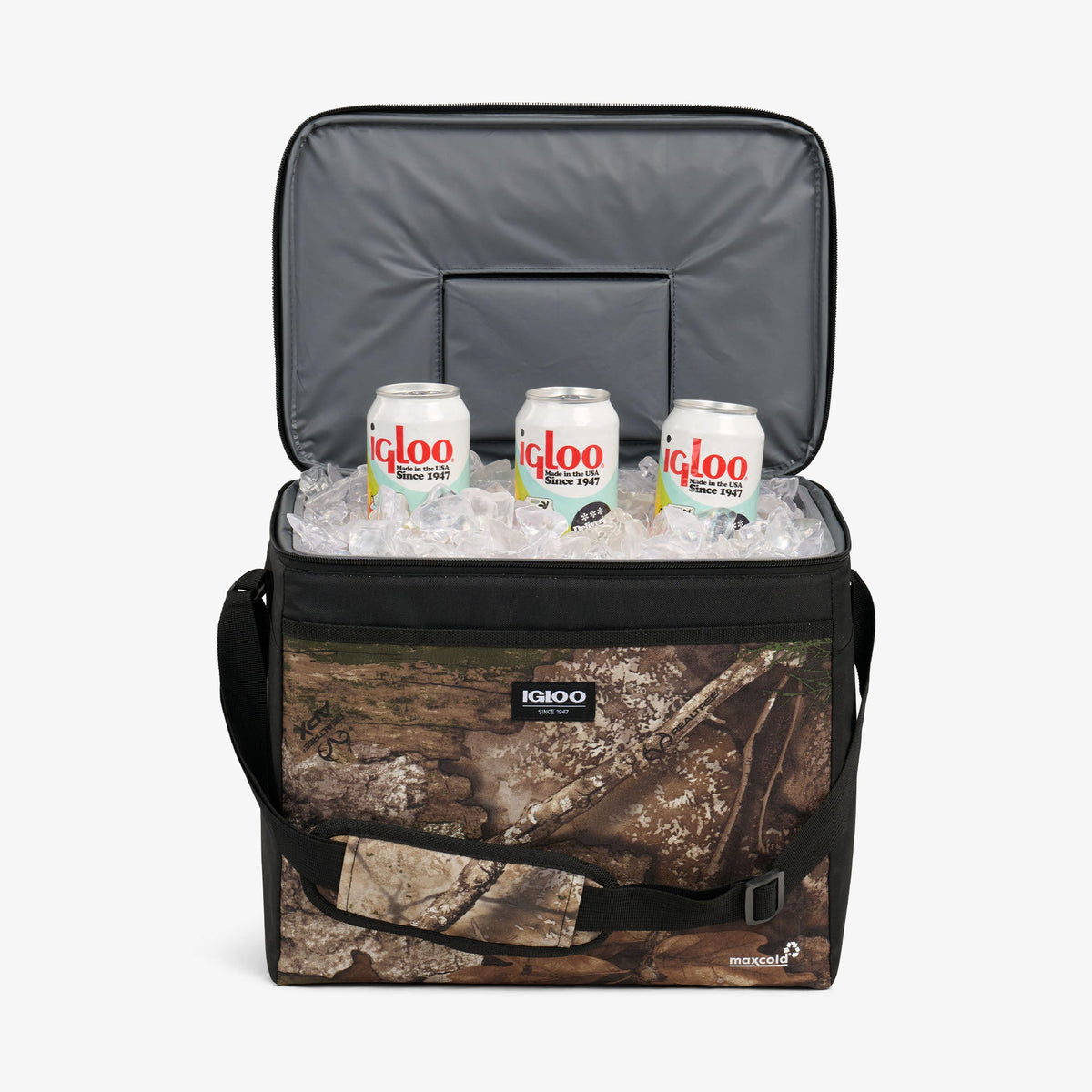 realtree-apx-hlc-28-can-bag-x4 00064354-P4-2025.jpg