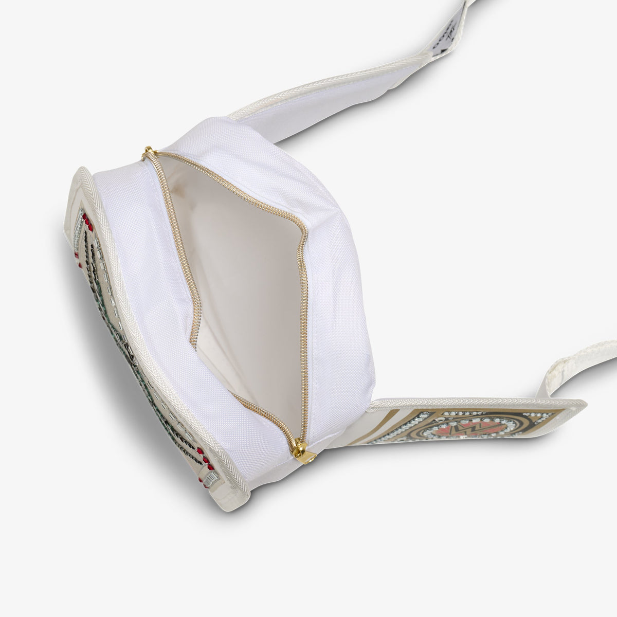 wwe-women-s-championship-fanny-pack-j4 00066640-O2.jpg