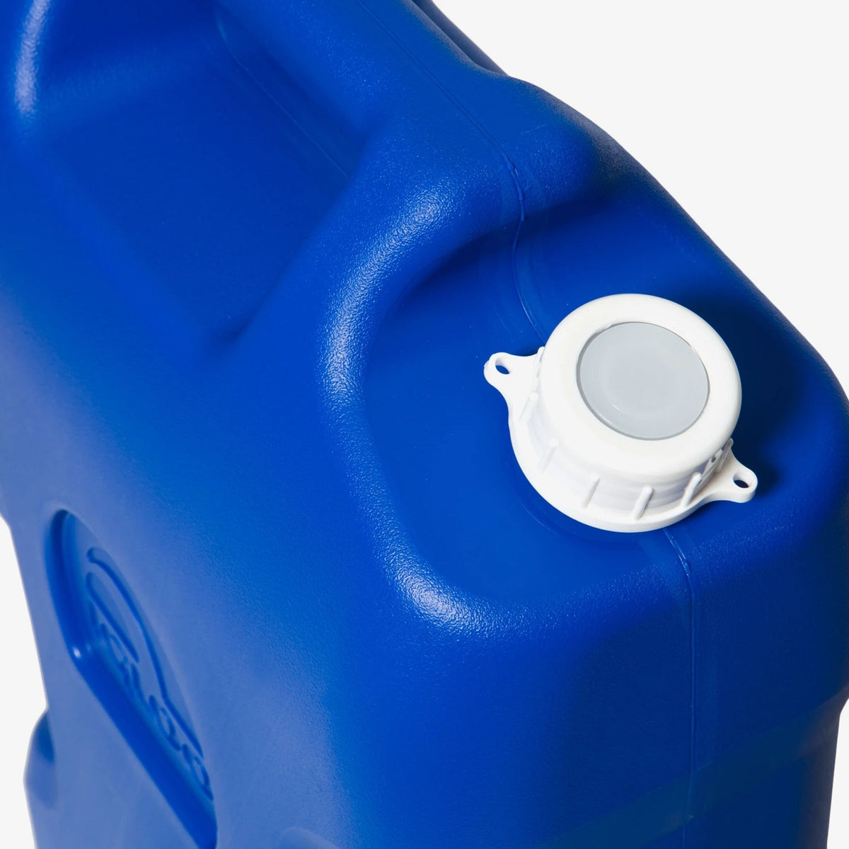 6-gallon-water-container-t2 42154-6-gallon-water-container-ii-majestic-blue-top.jpg